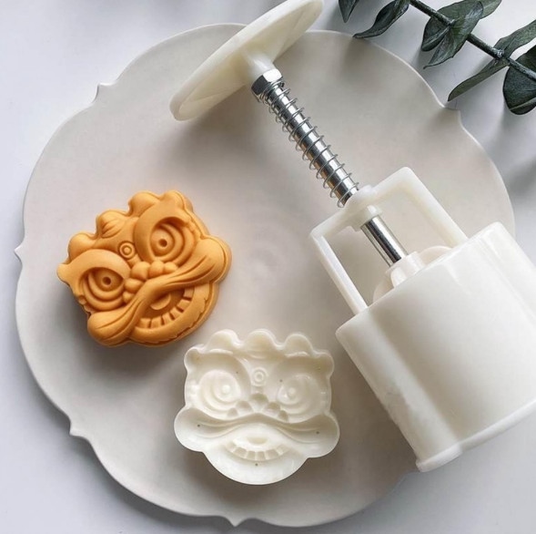 MING BEI BEI KHUÔN TRUNG THU ÉP LÒ XO ĐẦU LÂN 2 MẶT