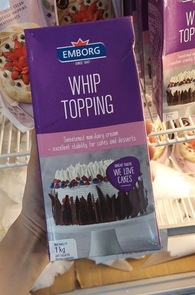 EMBORG WHIP TOPPING HỘP 1KG